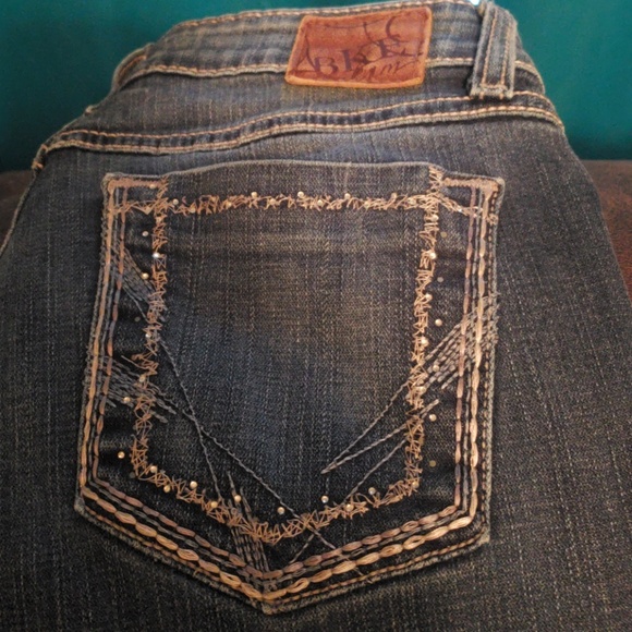 BKE womens Jean's SABRINS - Picture 4 of 4
